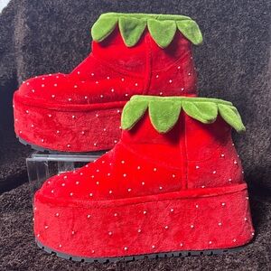 Strawberry platform ankle boots Dolls Kill x Strawberry Shortcake 9
